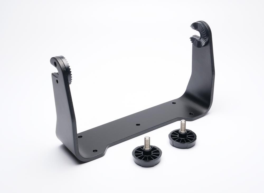 kit-di-montaggio-a-staffa-in-metallo-raymarine-per-axiom-9-axiom-9-soluzione-ideale-per-la-vela-e-nautica-raymarine-1 Raymarine RM-R70529 Kit di Montaggio a Staffa in Metallo Raymarine per AXIOM 9 / AXIOM+ 9 - Soluzione Ideale per la Vela e Nautica - immagine 1