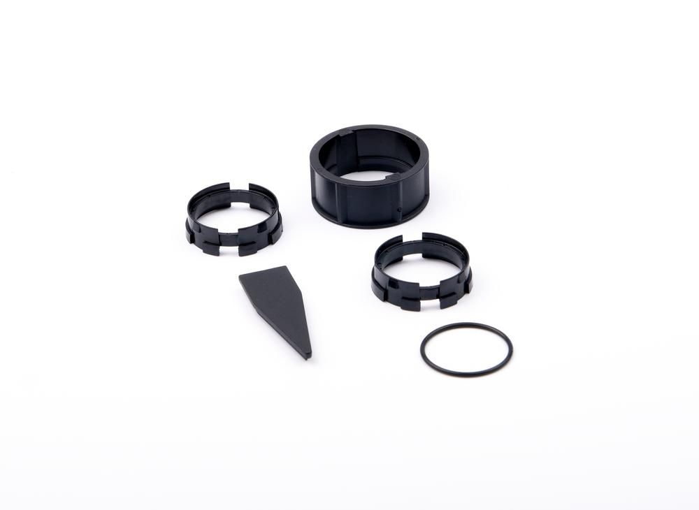 raymarine-essential-replacement-locking-nut-kit-for-realvision-25-pin-transducer-essential-nautical-accessory-for-boat-maintenance-raymarine-1 Raymarine RM-R70615 Kit Ricambio Ghiera di Bloccaggio per Trasduttore RealVision 25 Pin Raymarine - Accessorio Nautico Essenziale per la Man - immagine 1